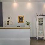 לינה וארוחת בוקר Relais לוקה
