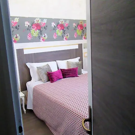 Relais 3* Lucca