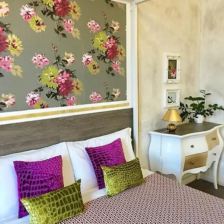 Relais Bed and Breakfast 4*